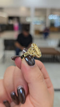 Load image into Gallery viewer, Virgen de Guadalupe Clover Ring 10K Gold