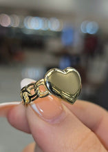 Load image into Gallery viewer, Chino Monaco Heart ring