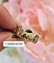 Load image into Gallery viewer, Chino link double dimension name ring!