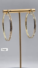 Load image into Gallery viewer, 10K Gold Earrings with czz