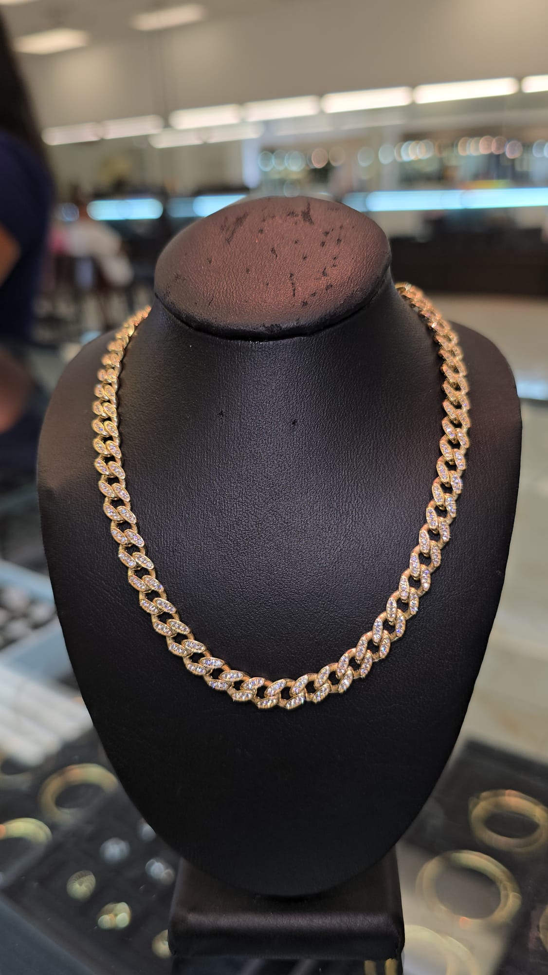 Cuban Monaco Chain
