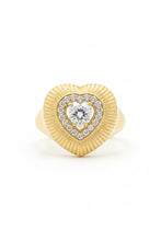 Load image into Gallery viewer, Heart Ring
