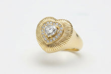 Load image into Gallery viewer, Gold ring with a diamond on a white background