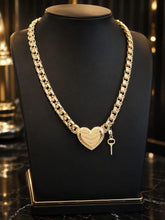 Load image into Gallery viewer, 10 K GOLD MONACO HEART NECKLACE