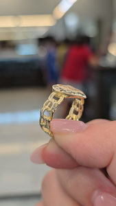 Quinceañera Chino Heart Ring 10K Yellow Gold