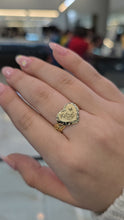 Load image into Gallery viewer, Quinceañera Chino Heart Ring 10K Yellow Gold