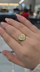 Quinceañera Chino Heart Ring 10K Yellow Gold