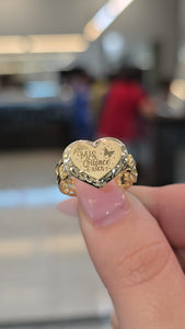 Quinceañera Chino Heart Ring 10K Yellow Gold