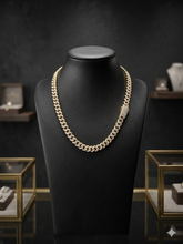 Load image into Gallery viewer, 10 K GOLD CUBAN LINK CHAIN