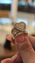 Load image into Gallery viewer, Eternal Heart Gold Ring with CZ Brilliance