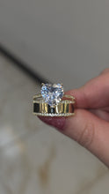 Load image into Gallery viewer, 10K Gold  Heart Ring