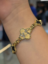 Load image into Gallery viewer, Clover Elegance Custom Gold Bracelet