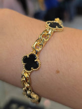 Load image into Gallery viewer, Clover Elegance Custom Gold Bracelet