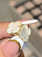 Load image into Gallery viewer, White Clover Necklace, Earrings and Bracelet Set