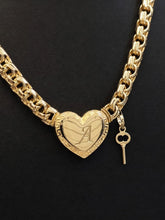Load image into Gallery viewer, 10 K GOLD MONACO HEART NECKLACE