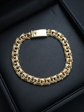 Load image into Gallery viewer, 10 K SEMI SOLID GOLD CHINO LINK BRACELET