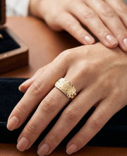 Load image into Gallery viewer, 10 K GOLD CUBAN LINK RING