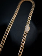 Load image into Gallery viewer, 10 K GOLD CUBAN LINK CHAIN