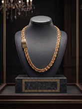 Load image into Gallery viewer, Custom Chino Bar Gold Chains