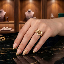 Load image into Gallery viewer, Chino Monaco Heart ring