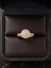 Load image into Gallery viewer, 10 K GOLD CIRCULAR SHAPED RING