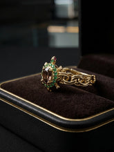 Load image into Gallery viewer, 10 K GOLD TORTOISE RING