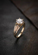 Load image into Gallery viewer, 10 K GOLD VIRGENCITA ROUND STONE RING