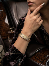 Load image into Gallery viewer, 10 K GOLD CUSTOM CHINO LINK BRACELET