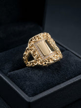 Load image into Gallery viewer, 10 K GOLD SAN JUDAS CHINO LINK RING