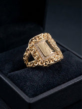 Load image into Gallery viewer, 10 K GOLD SAN JUDAS CHINO LINK RING