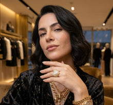 Load image into Gallery viewer, 10 K GOLD STATEMENT HEART RING