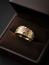 Load image into Gallery viewer, 10 K GOLD HEART NUGGET BAND RING