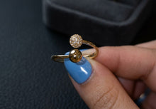 Load image into Gallery viewer, 10 K GOLD DUAL SPHERE RING
