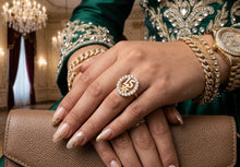 Load image into Gallery viewer, 10 K GOLD QUINCEAÑERA RING