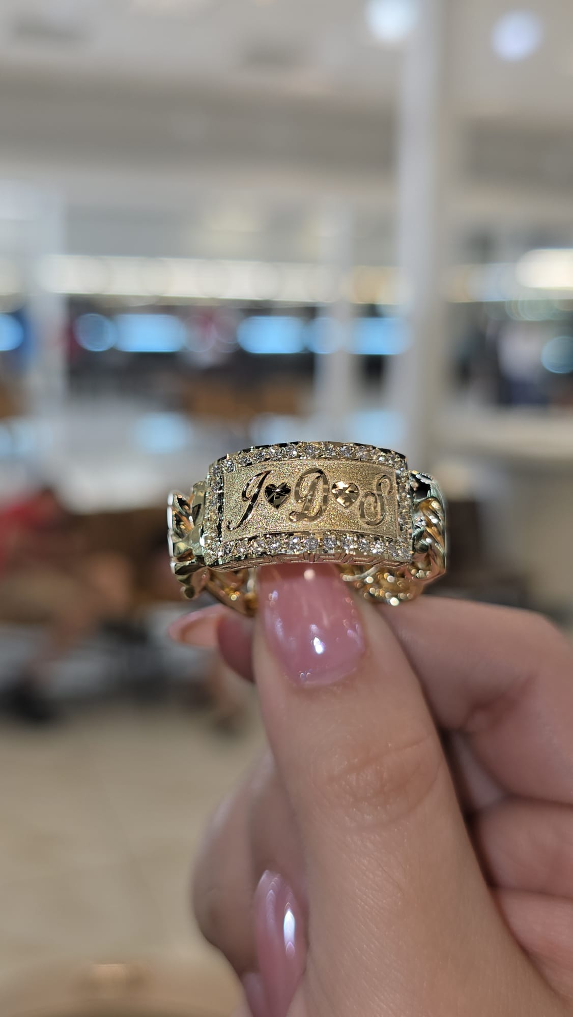 Custom Chino Ring Fully Personalized with 3D Laser Engraving