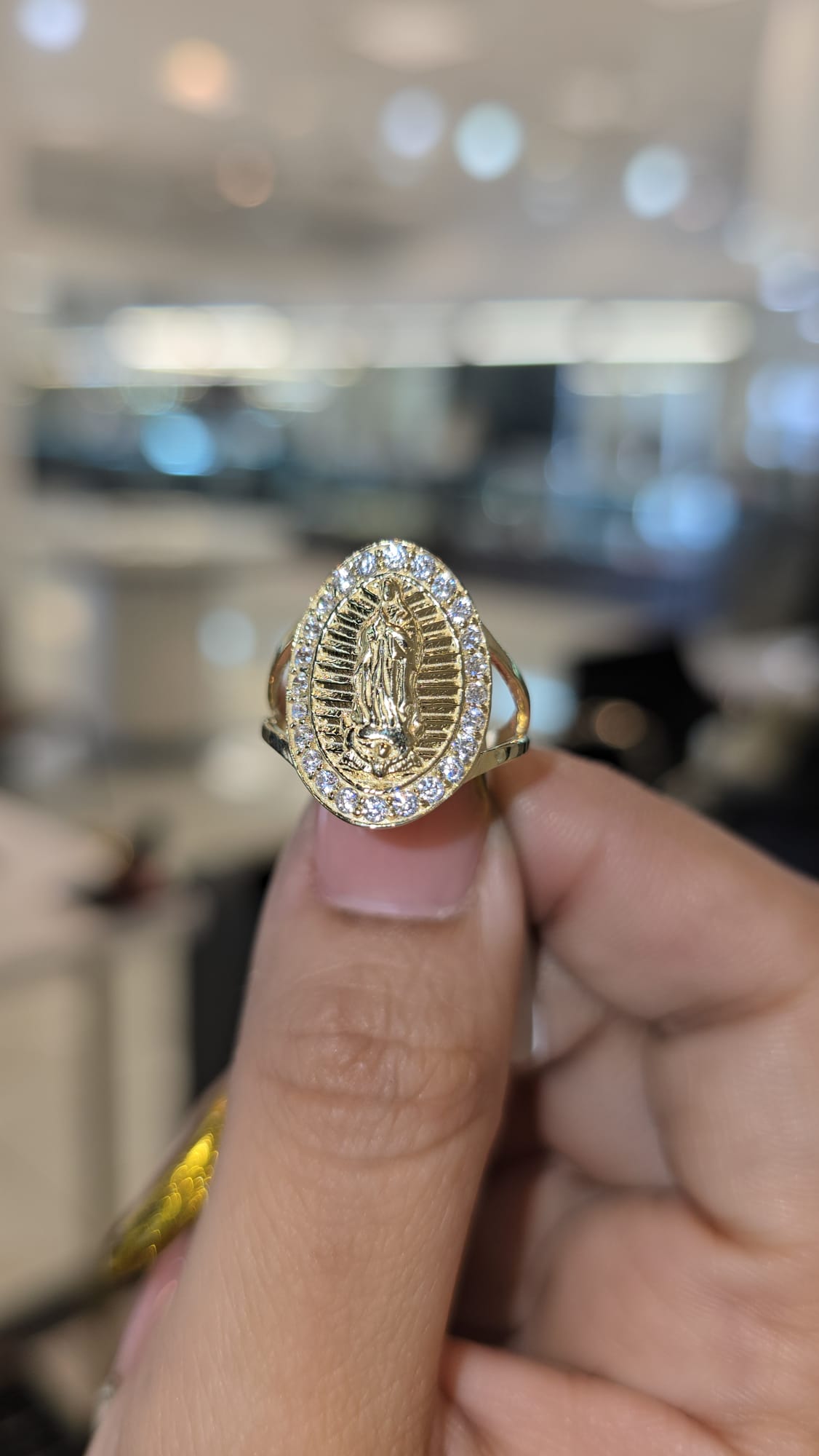 10K Gold Virgencita Oval Ring