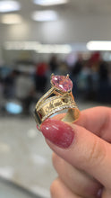 Load image into Gallery viewer, 10K Gold  Heart Ring