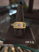 Load image into Gallery viewer, Square CZ Ring with Round Stone