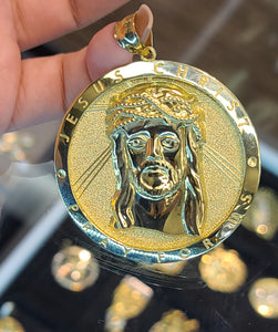 Yellow Gold Circular Pendant with Jesus Face