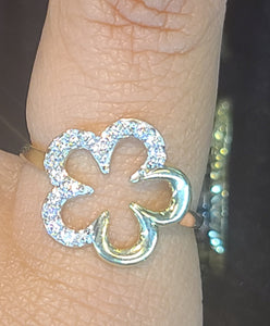 Yellow Gold Clover Ring with CZs