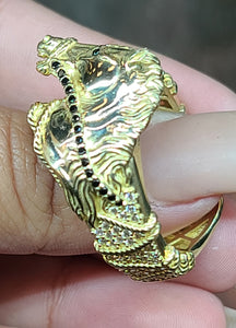 10k Yellow Gold Horse Design Ring with CZs