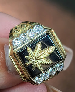 10k Yellow Gold Ring With a Hemp Leaf Design and CZs