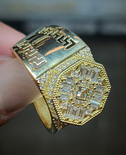 Load image into Gallery viewer, 10k Yellow Gold Ring With Greek Designs and CZs