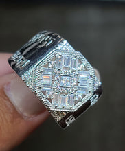Load image into Gallery viewer, 10k White Gold Ring With Greek Designs and CZs