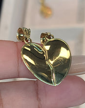 Load image into Gallery viewer, Yellow Gold Reflective Broken Heart Pendant