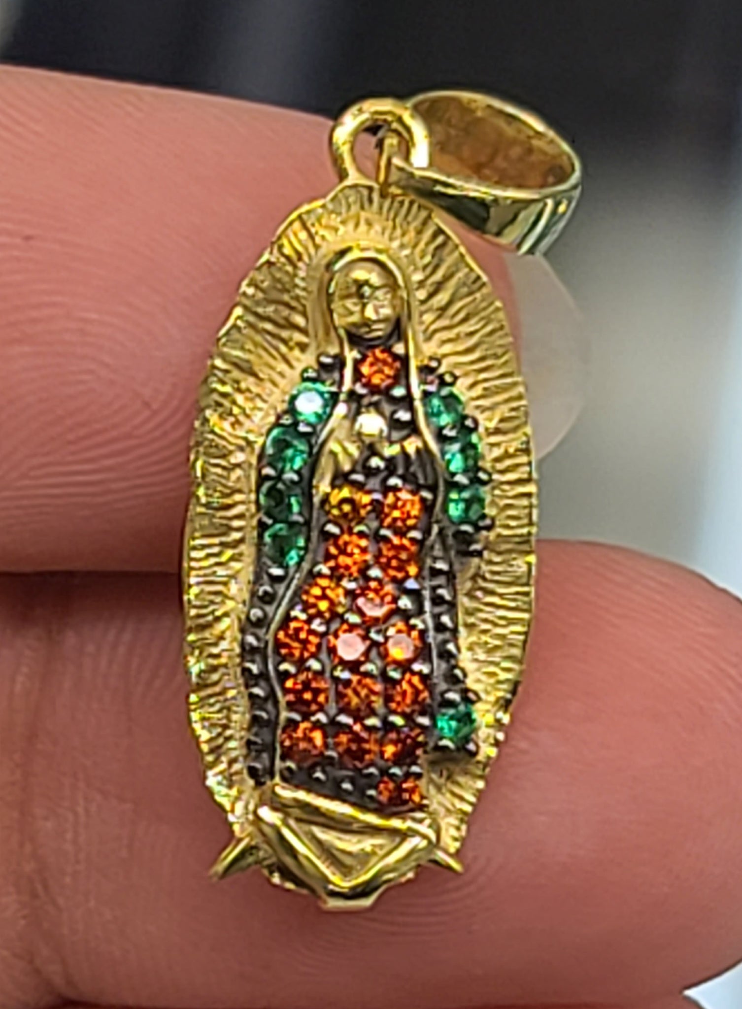 Frozen Fanatics Gold Plated Virgin Mary Necklace Gold Chain Pendant India |  Ubuy