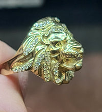 Load image into Gallery viewer, Yellow Gold Lion Ring With CZs