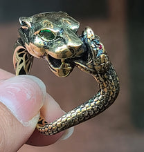 Load image into Gallery viewer, Yellow Gold Panther/Snake Ring