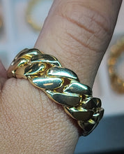 Load image into Gallery viewer, Yellow Gold Cuban Link Ring