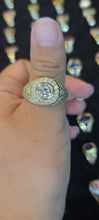 Load image into Gallery viewer, Yellow Gold Circular Ring with Silver Stone and CZs